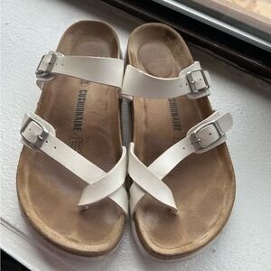 Cushionaire Women's White Sandals